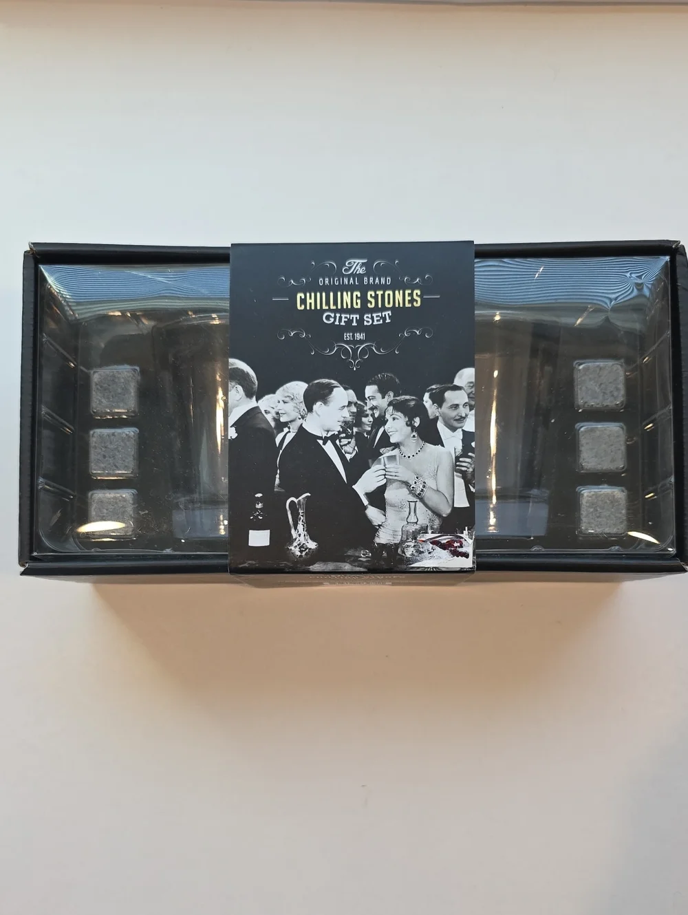 The Original Brand Chilling Stones Gift Set New In Box